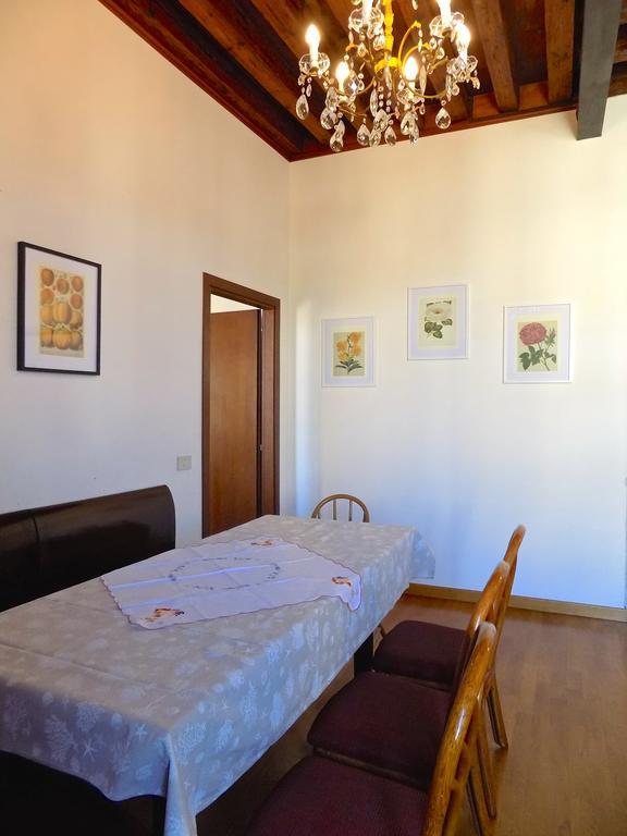 San Trovaso Apartment *